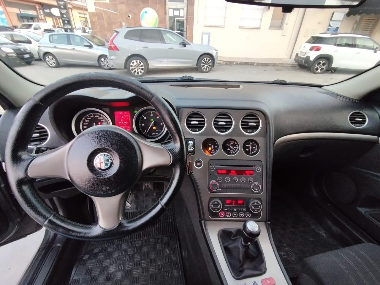Alfa Romeo 159 1.9 JTDm 16V Exclusive