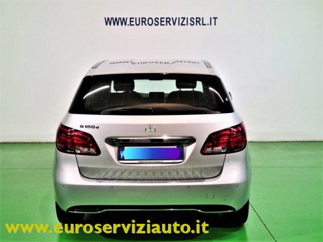 MERCEDES-BENZ B 180 d Automatic Sport