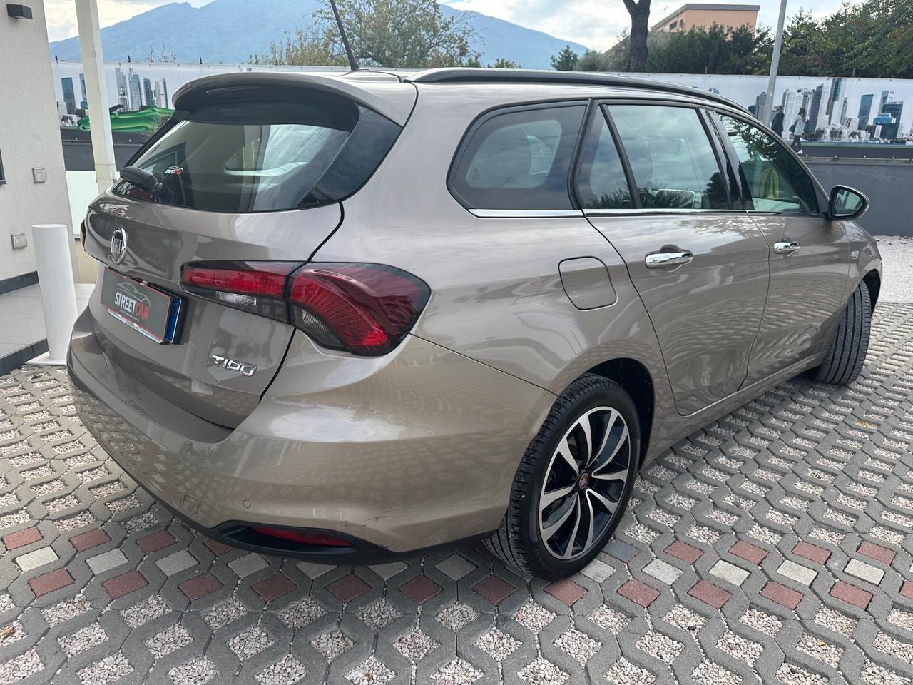 Fiat Tipo 1.3 Mjt S&S SW Lounge