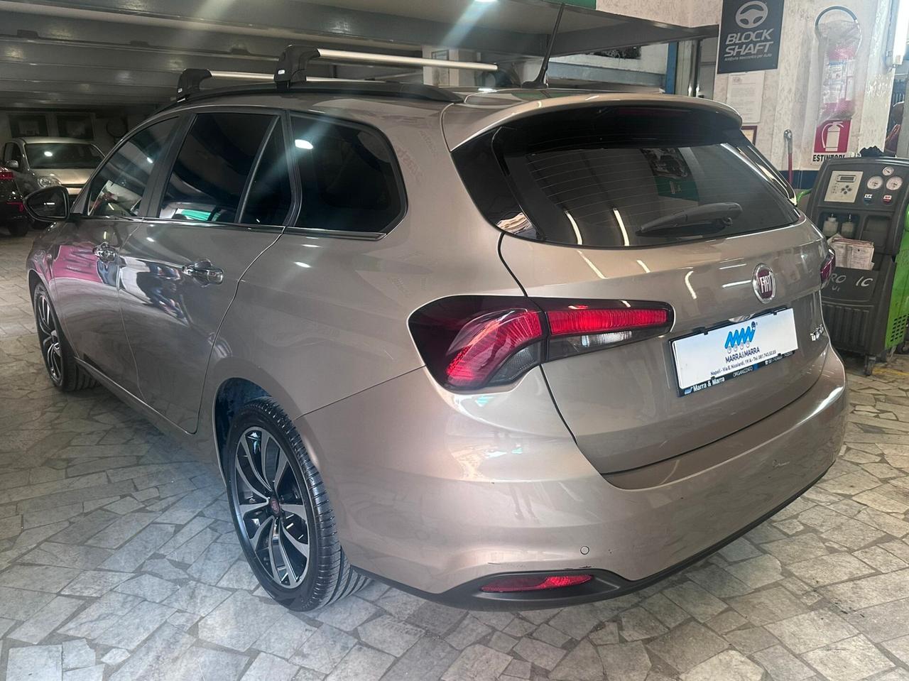Fiat Tipo 1.4 SW Lounge N1