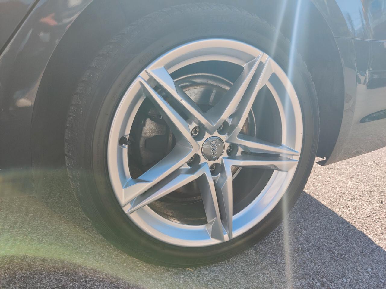 Audi A4 Avant 3.0 TDI quattro S tronic Sport