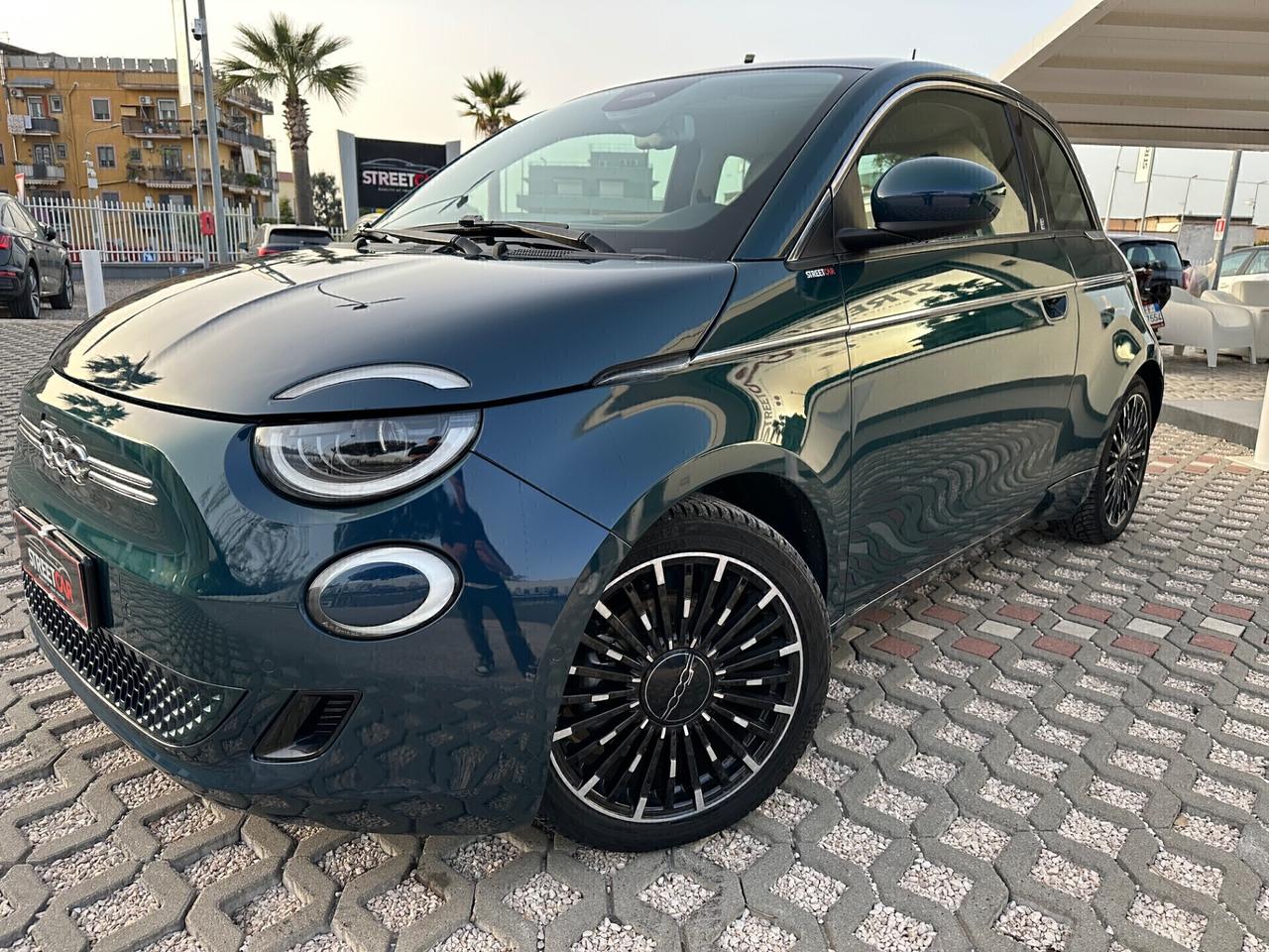Fiat 500 500e Berlina 42 kWh La Prima By Bocelli