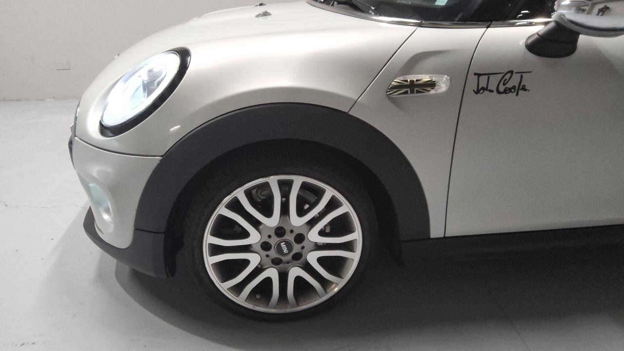 Mini 1.5 Cooper D Business
