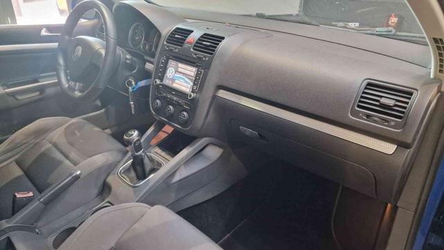VOLKSWAGEN Golf 3.2 VR6 4mot. 3p. R32 MANUALE!