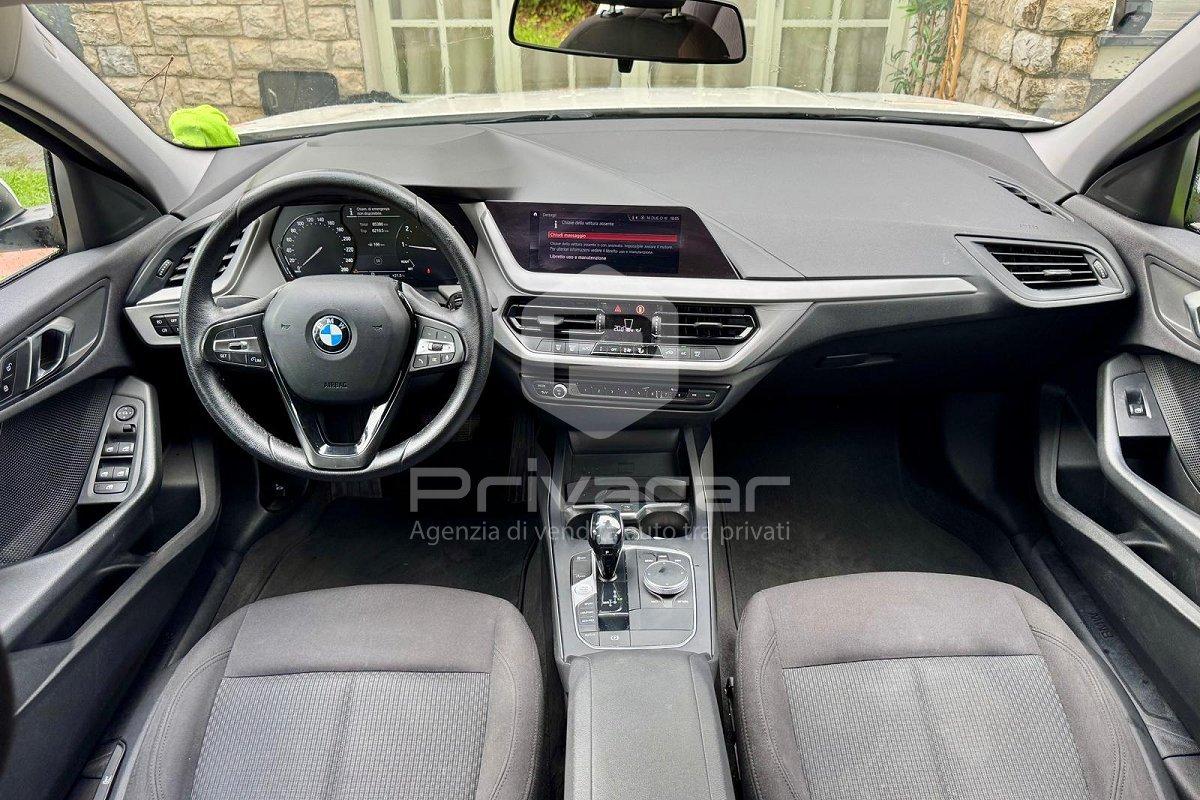 BMW 118i 5p. Business Advantage