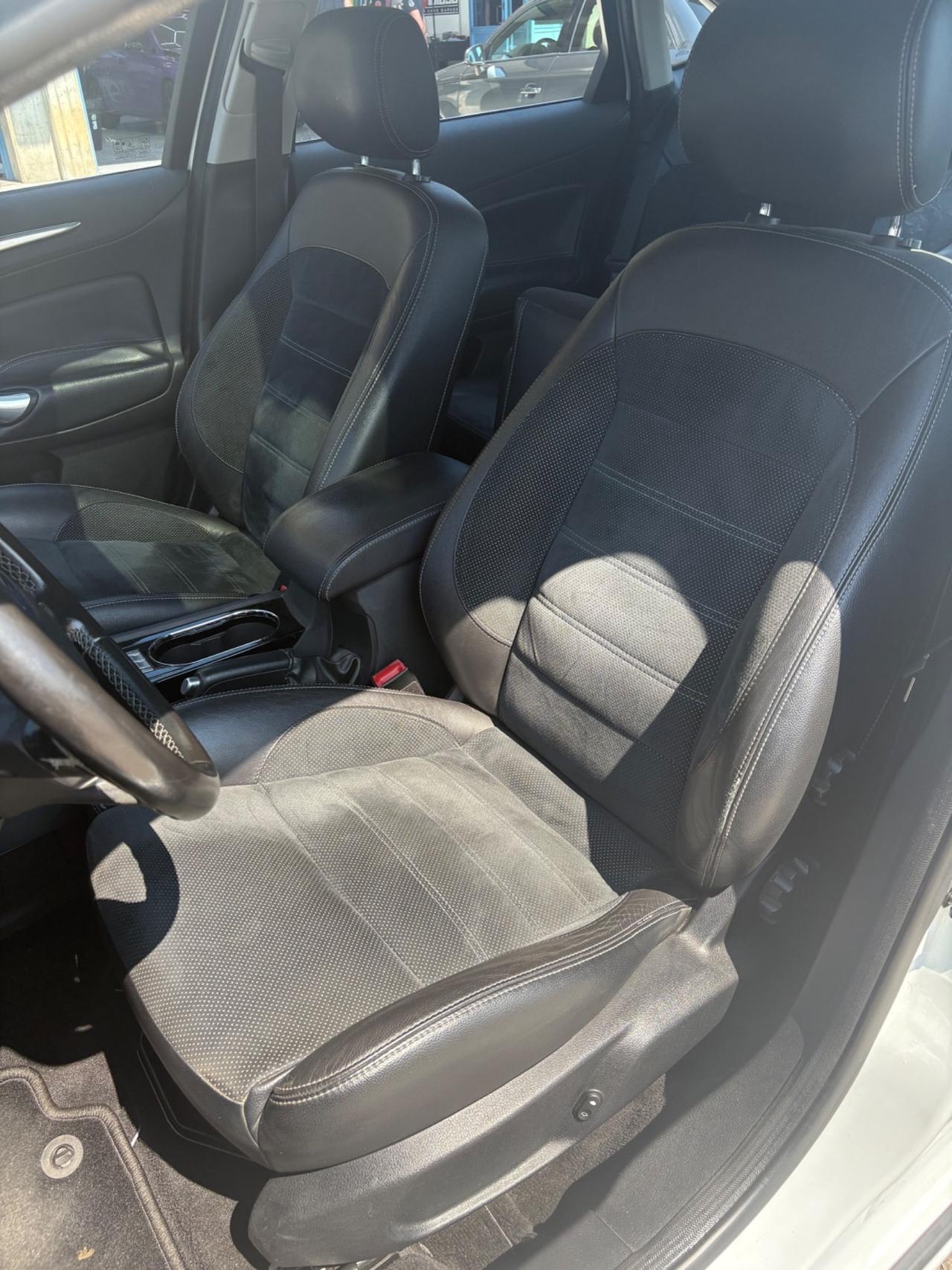 Ford Mondeo 2.3 161 CV 6tronic 4 porte Titanium Pack