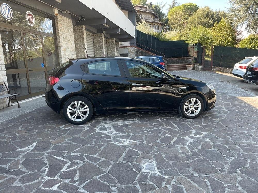 Alfa Romeo Giulietta 1.6 JTDm-2 120 CV Exclusive NEO PATENTATI