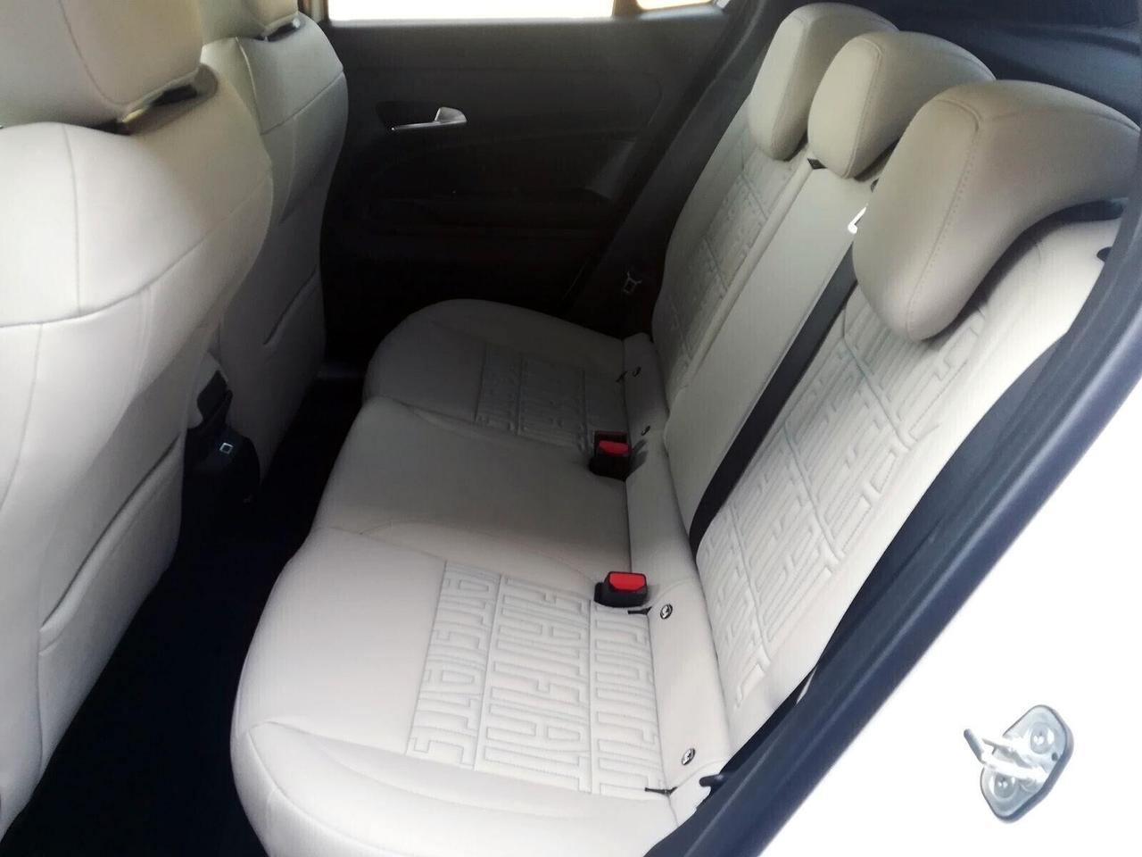 Fiat 600 Hybrid 100 CV DCT MHEV La Prima