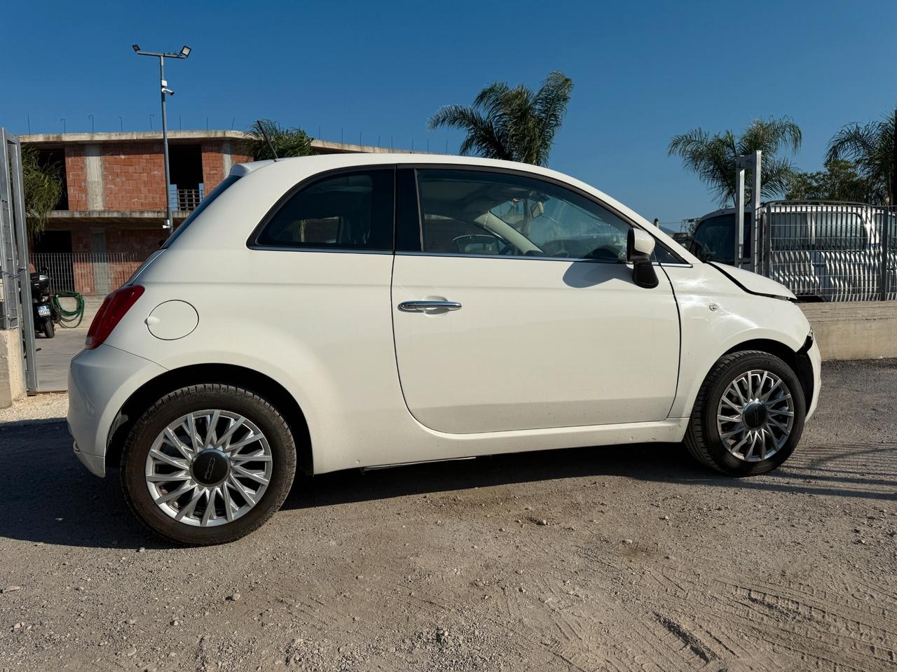 FIAT 500 LOUNGE ANNO 2017 1.2 BENZINA *SINISTRATA