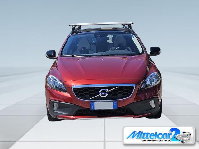 VOLVO V40 Cross Country D2 1.6 Powershift Momentum