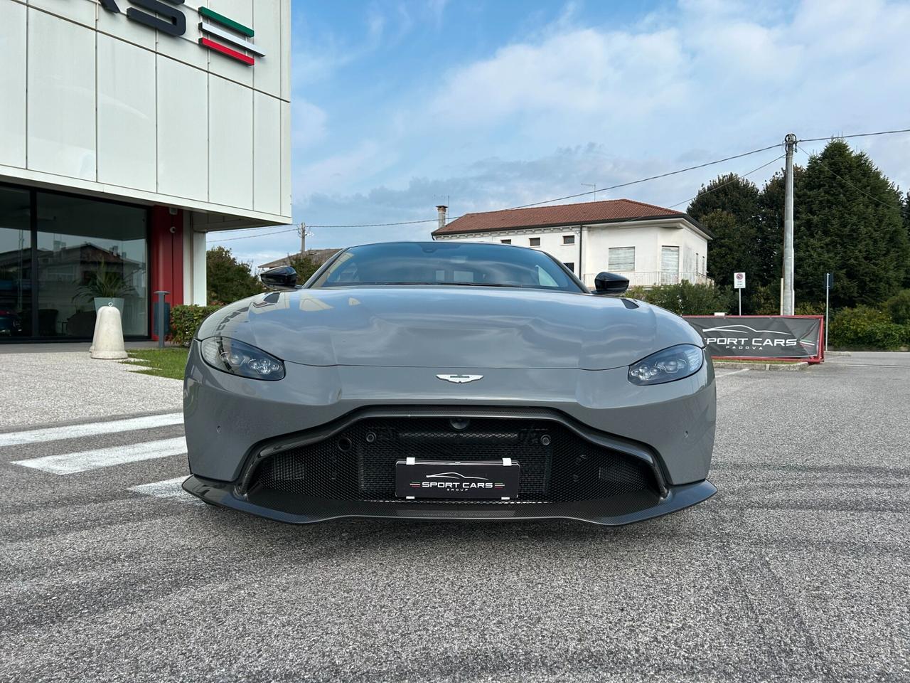 Aston Martin Vantage Coupé Manual