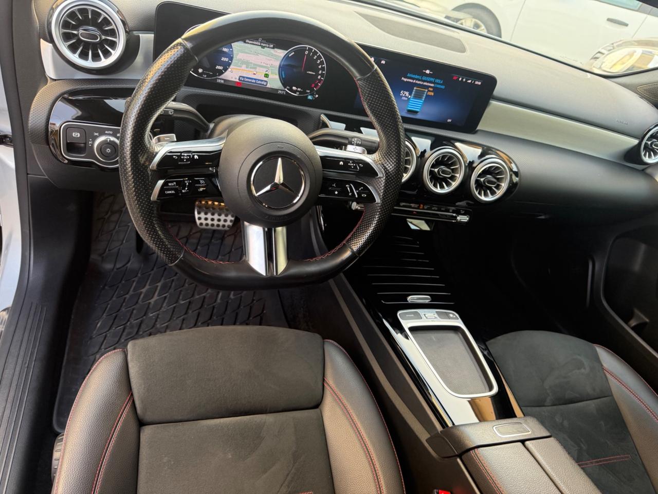 Mercedes-benz A AMG 250 e Premium Line
