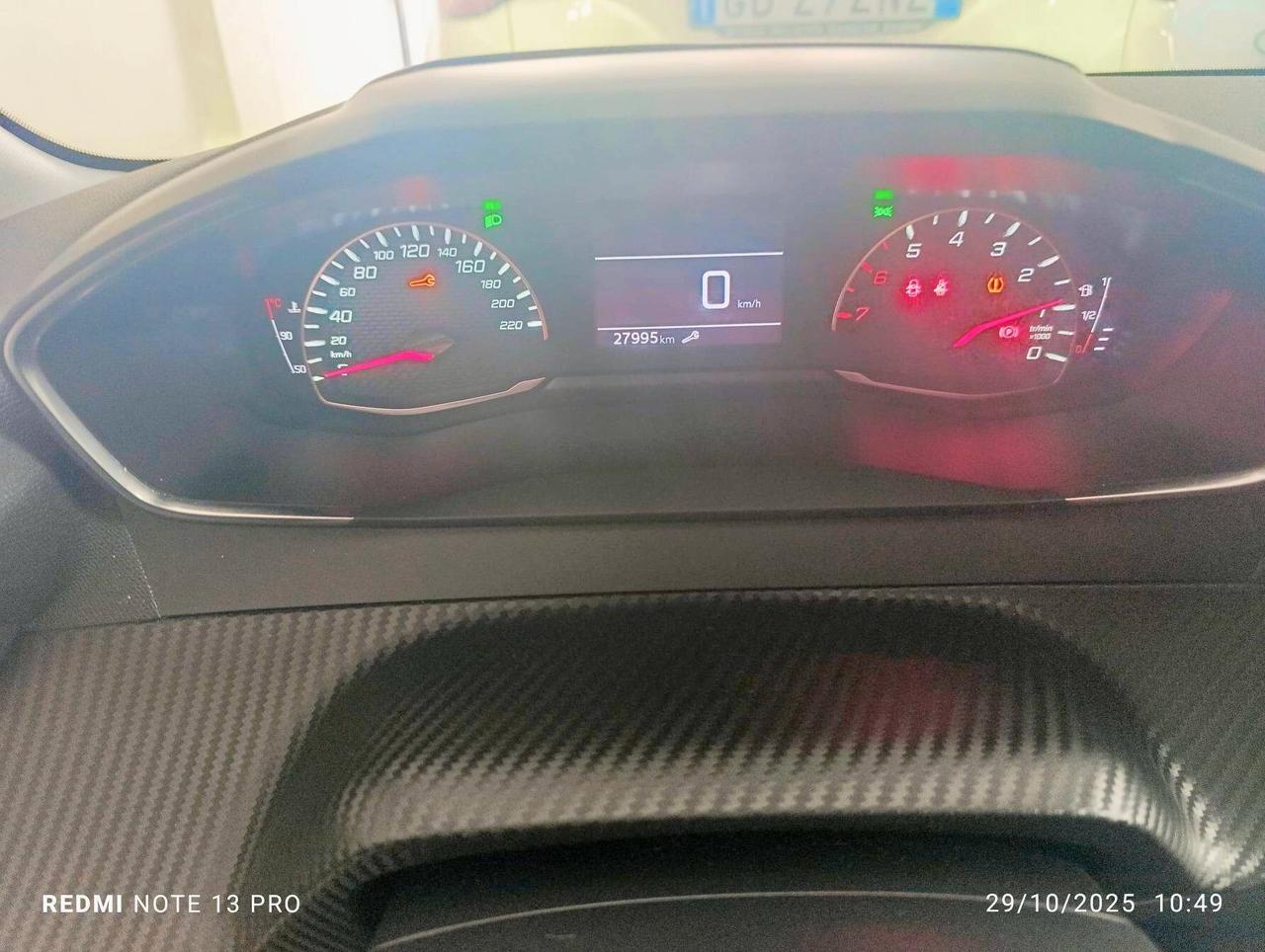 Peugeot 208 PureTech 75 Stop&Start 5 porte Style (Disponibilità di altri colori)