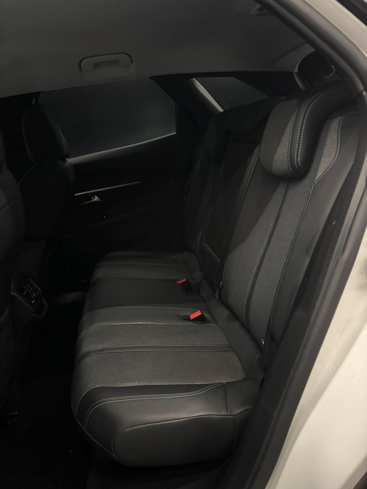 Peugeot 3008 1.5 BlueHDi 130 S&S EAT8 Allure