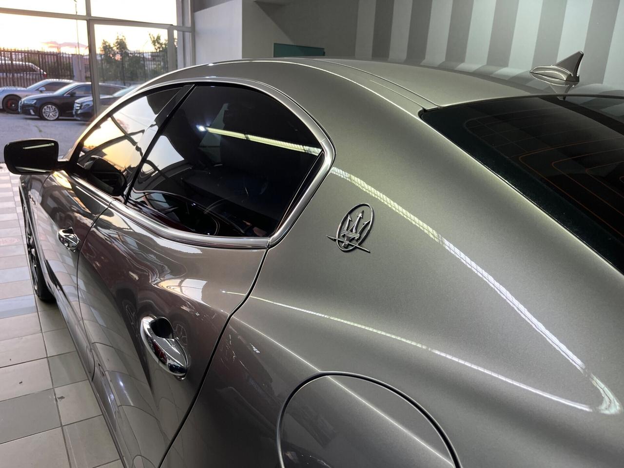 Maserati Ghibli 3.0d V6 250cv FULL SERVICE MASERATI