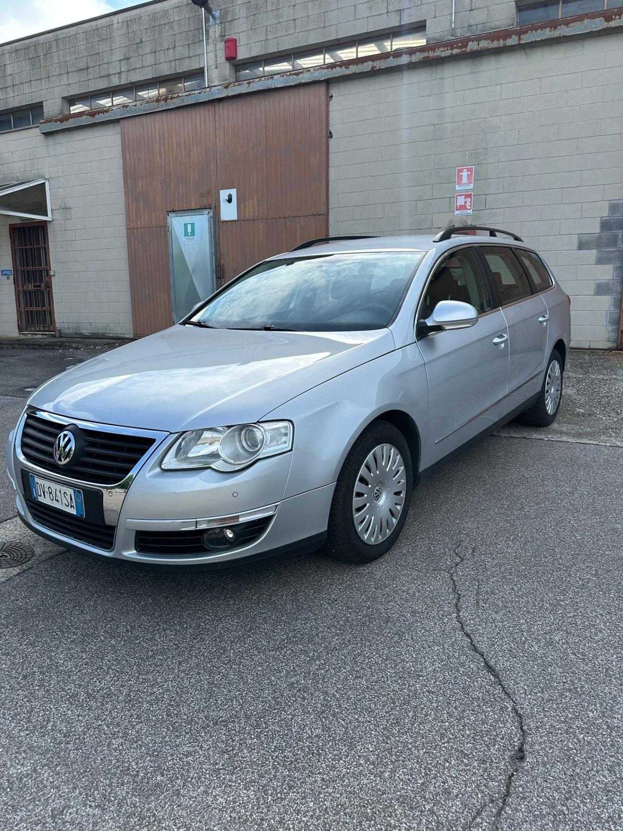 Volkswagen Passat 2.0 TDI DPF 4mot. Var. Highline Unico Prop.