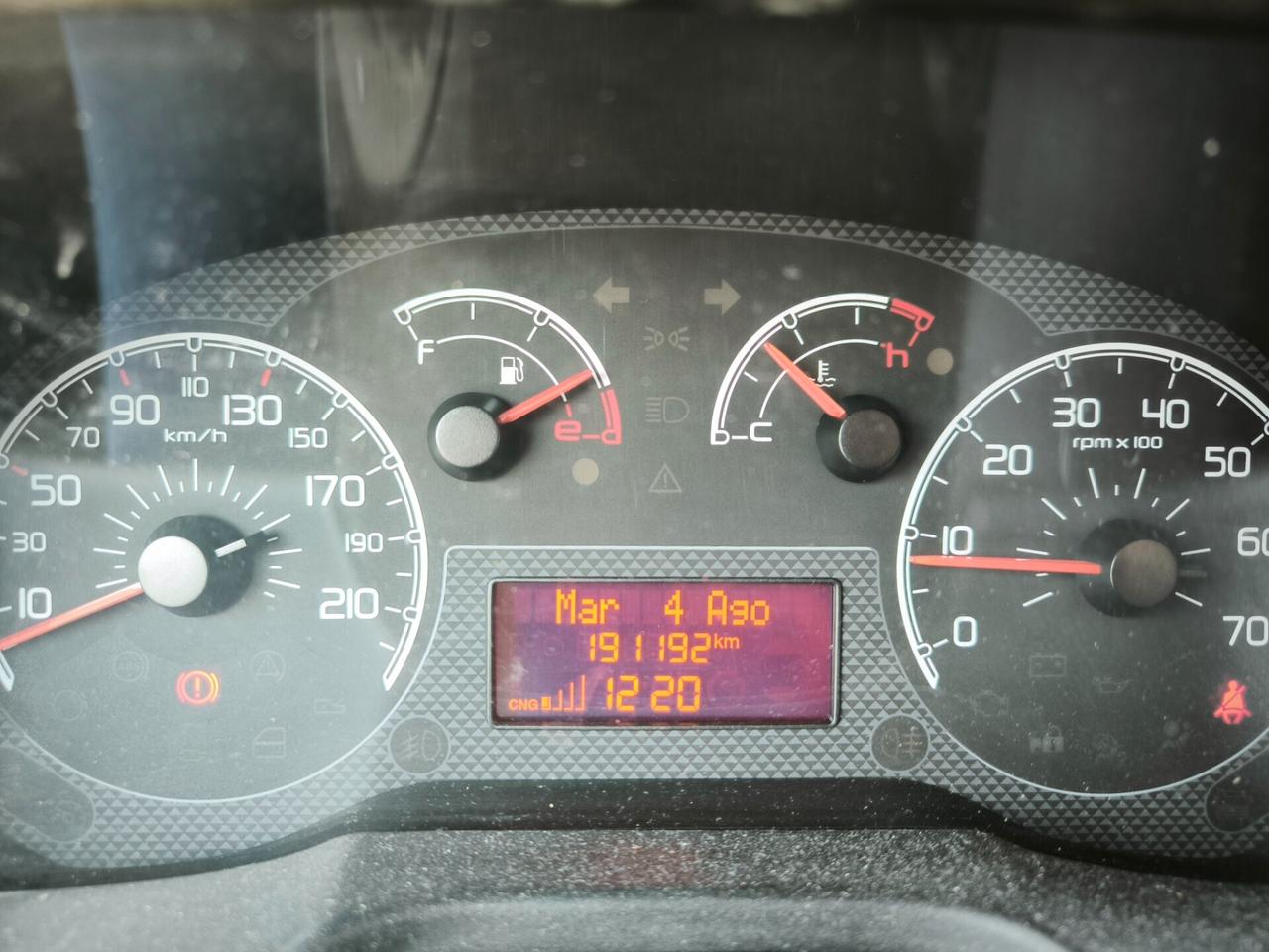 Fiat Qubo 1400 natural power active
