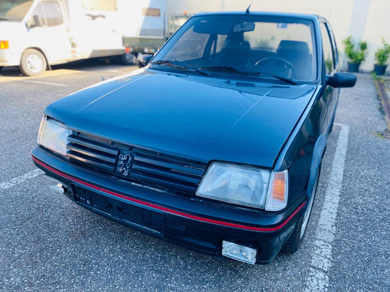 Peugeot 205 1.9 3 porte GTI