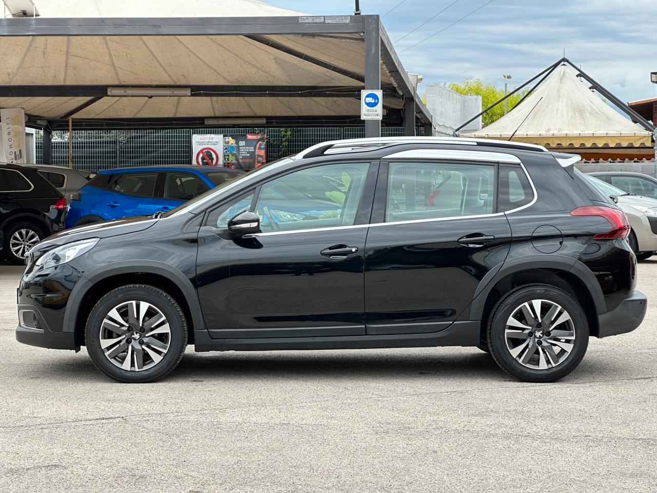 PEUGEOT 2008 1.6 BlueHDi 100 Allure
