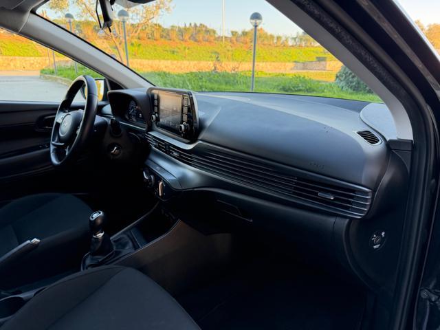 HYUNDAI i20 1.2 MPI CONNECTLINE+VIRTUAL+NAVI+RCAM+PDC