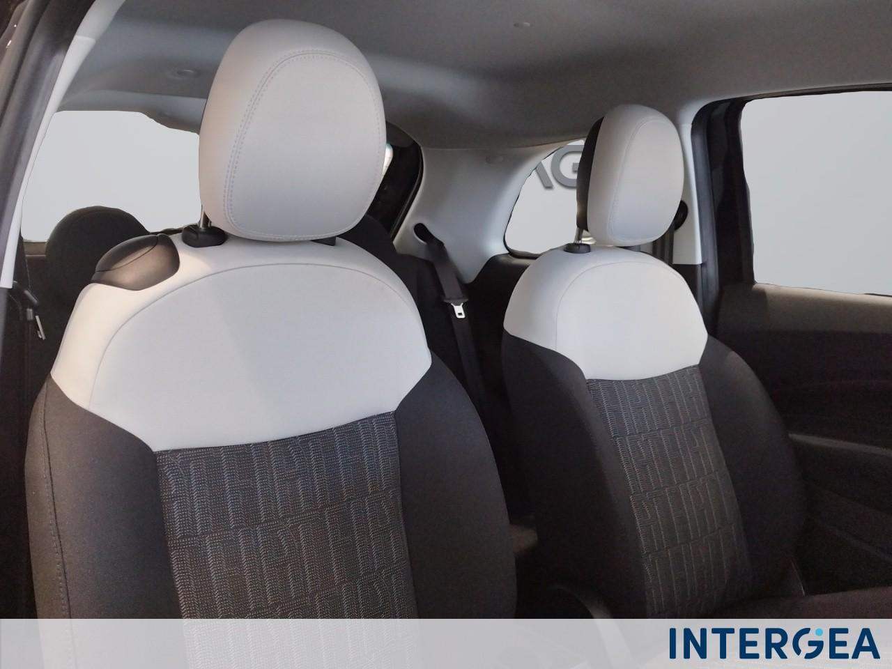FIAT 500 1.0 hybrid Icon