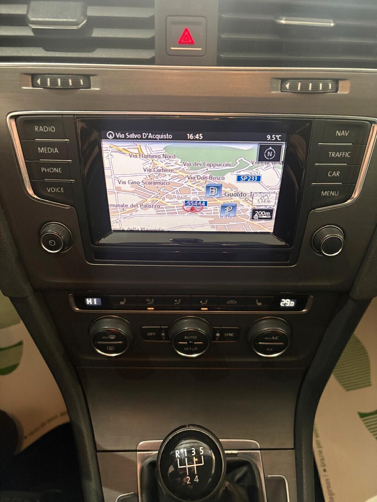 Volkswagen Golf 1.6 TDI DSG 5p. Highline BlueMotion Technology