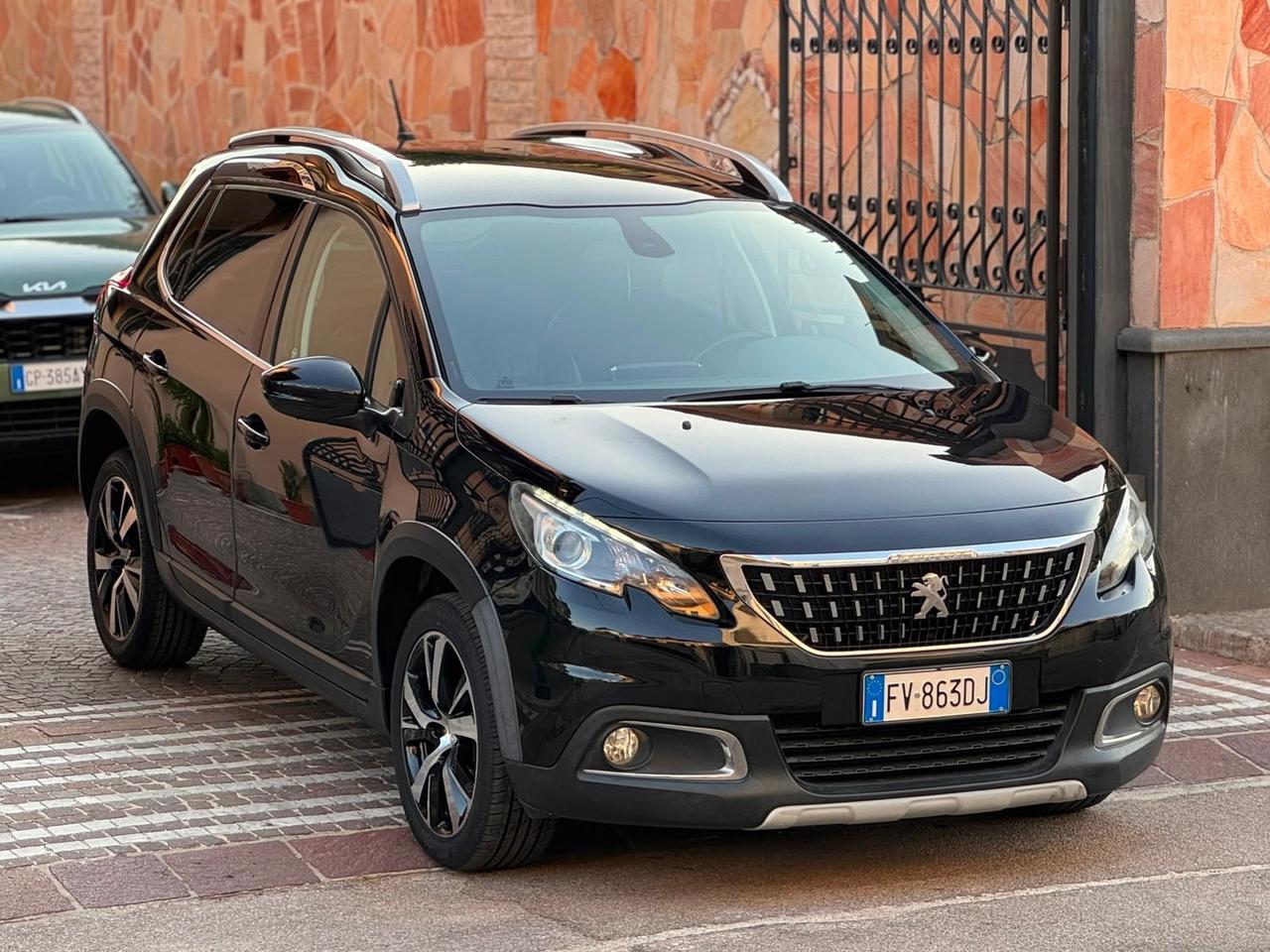 Peugeot 2008 BlueHDi 100 S&S Allure