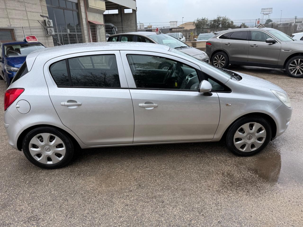 Opel Corsa 1.2 5 porte TECH Enjoy GPL CASA MADRE