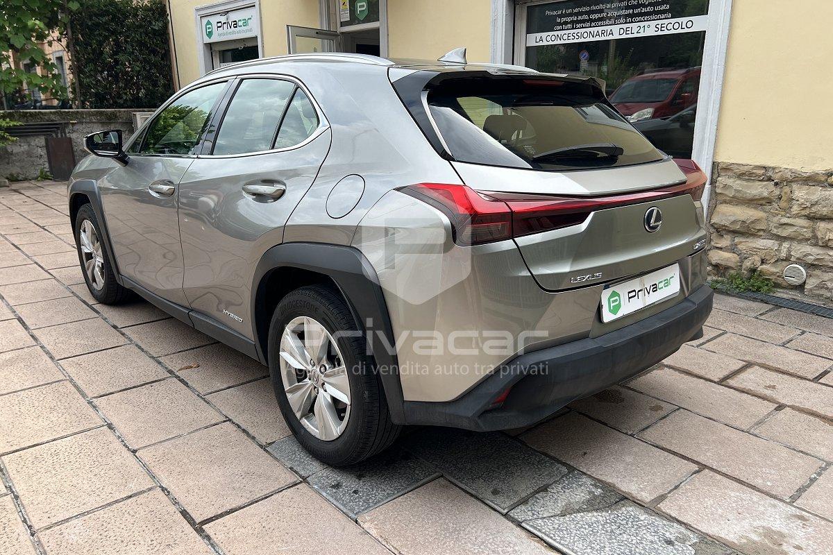 LEXUS UX Hybrid Executive