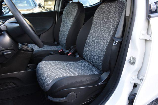 LANCIA Ypsilon 1.0 FireFly 5 porte S&S Hybrid Ecochic *5 POSTI*