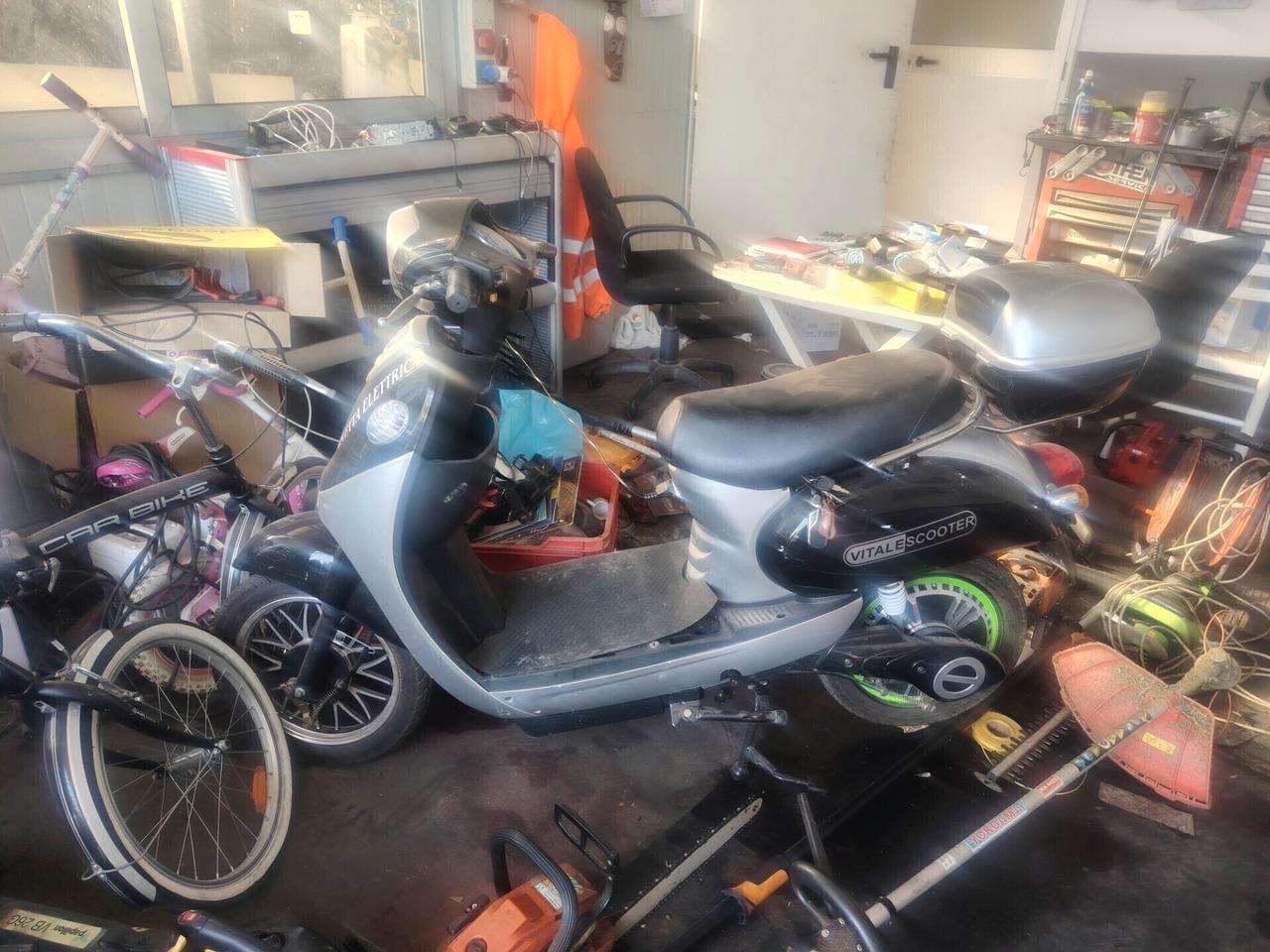 Mobilvetta kea m76 2019 KM 4200 FULL OPTIONAL + SCOOTER ELETTRICO