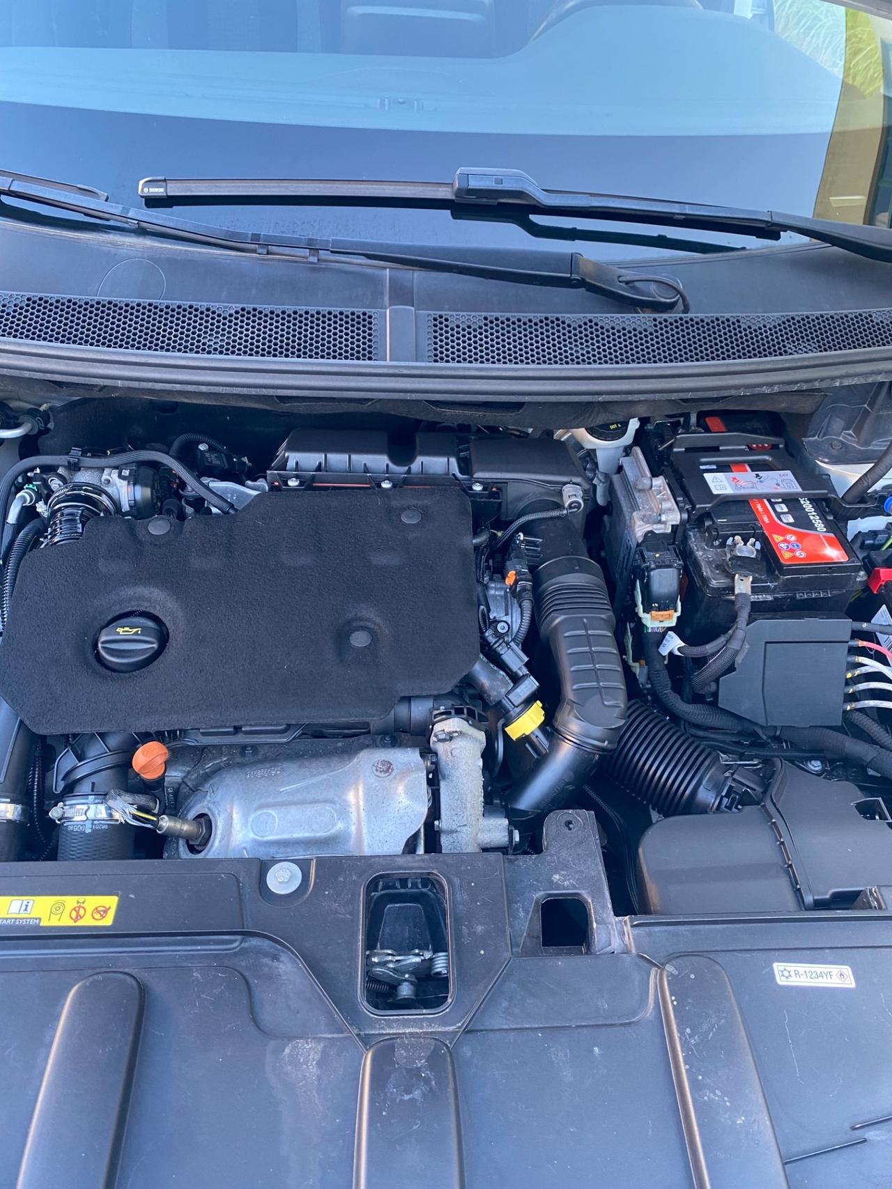 Peugeot 3008 HDI 2020 Full Navi Automatico F1