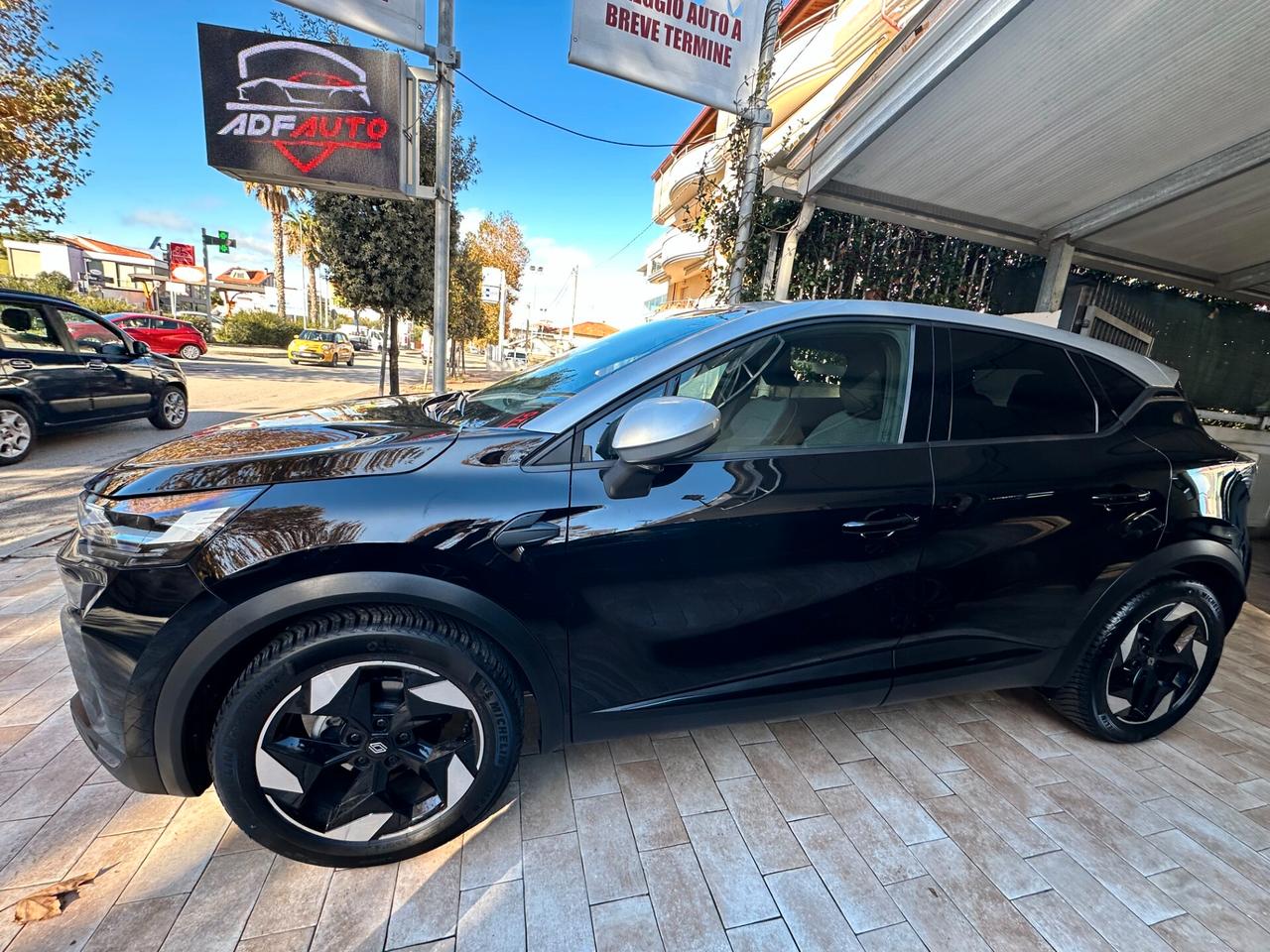 Renault Captur 1.0 TCe – Techno – 03/2025 – 17.500 km – Promo 18.900 €