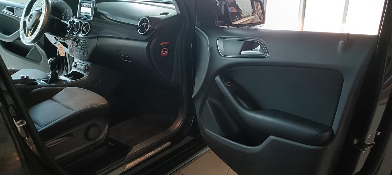 Mercedes-benz B 180 BENZINA SOLO 120MILA KM PREZZO SOTTO COSTO!!!!!