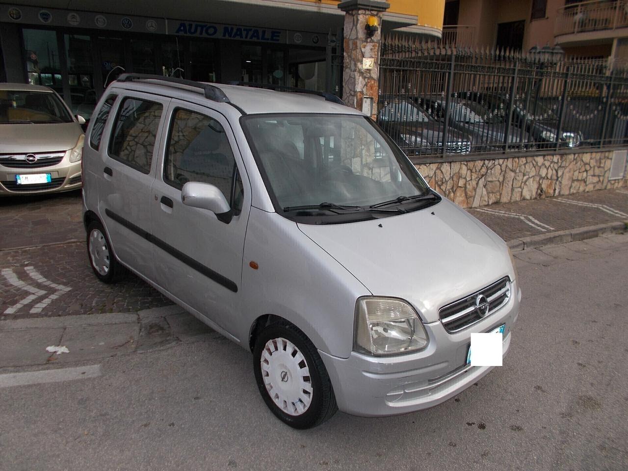 Opel Agila 1.2 16V Club