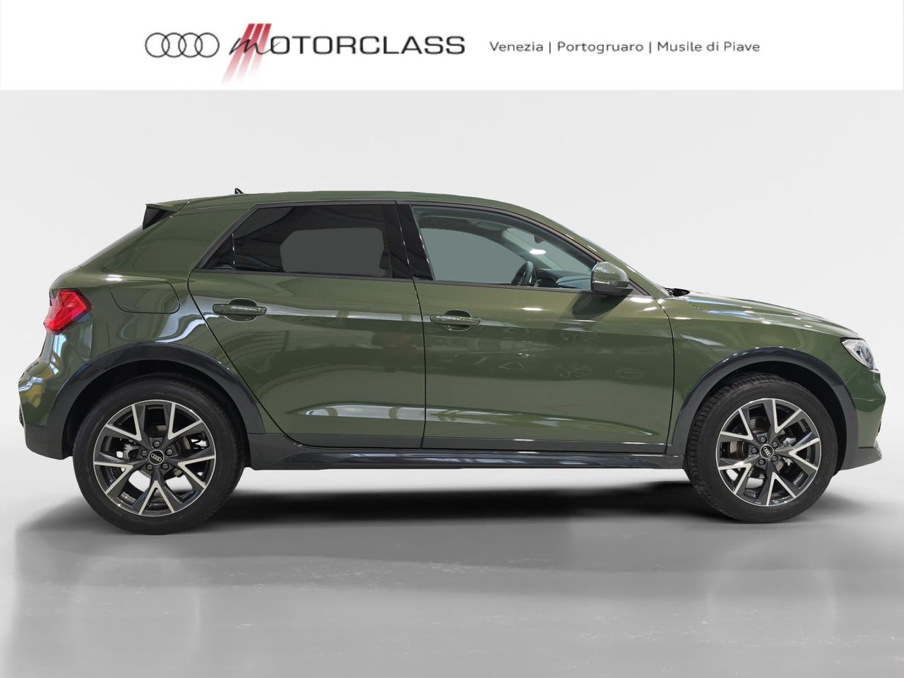 Audi A1 allstreet 30 1.0 tfsi 116cv identity contrast s tronic