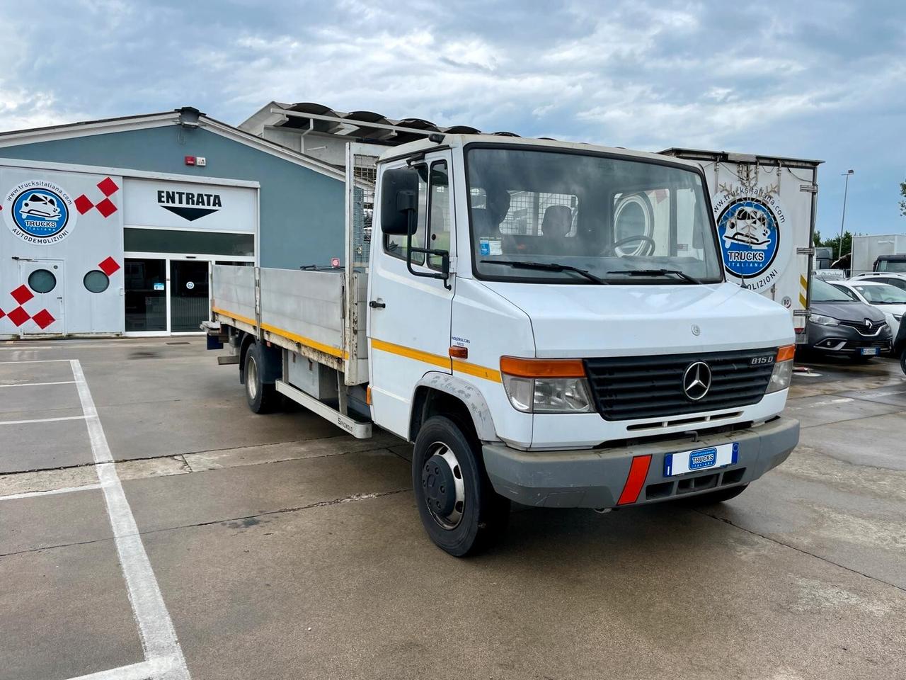 Mercedes Benz VARIO 815D