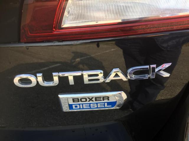 SUBARU OUTBACK 2.0D Lineartronic Exclusive