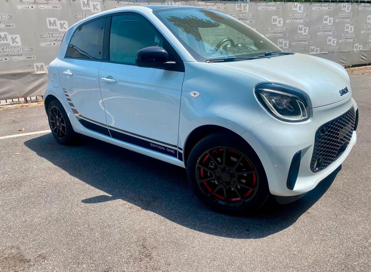 smart forFour EQ edition one, Brabus STYLE CAMERA, FULL LED