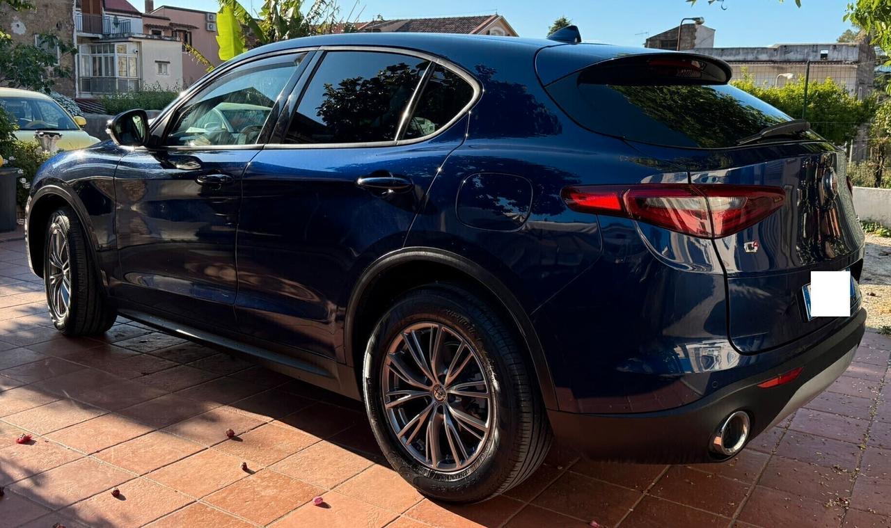 Alfa Romeo Stelvio 2.2 TD 180CV AT8 Q4 Business