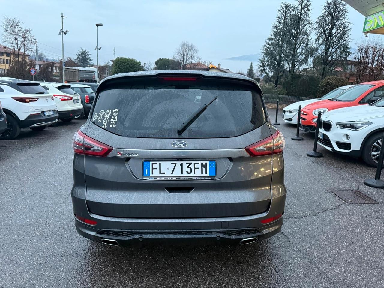 Ford S-Max 2.0 TDCi 180CV S&S Powershift 7 posti ST-Line Business