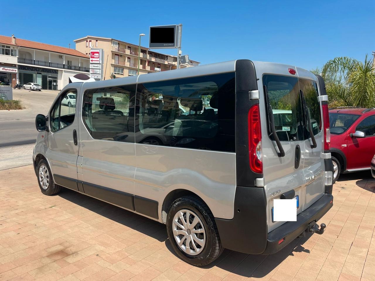 Opel Vivaro 9 posti"Finanziabile Senza Busta Paga"