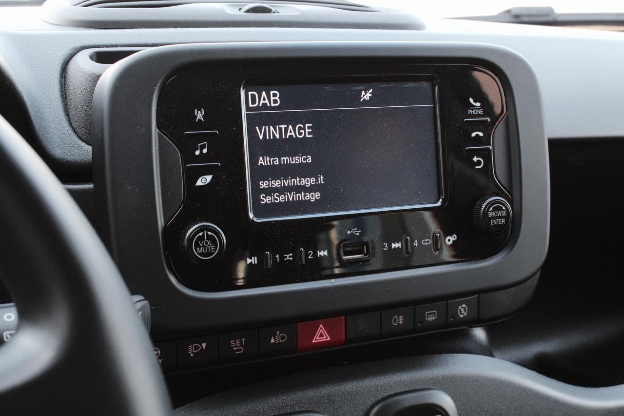 Fiat Panda 1.0 FireFly S&S Hybrid-OK NEOPATENTATI