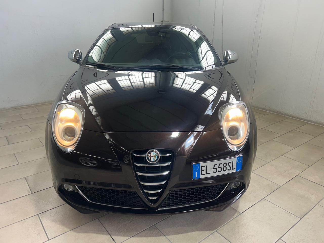 Alfa Romeo MiTo 1.3 JTDm-2 95 CV S&S Distinctive Sport Pack