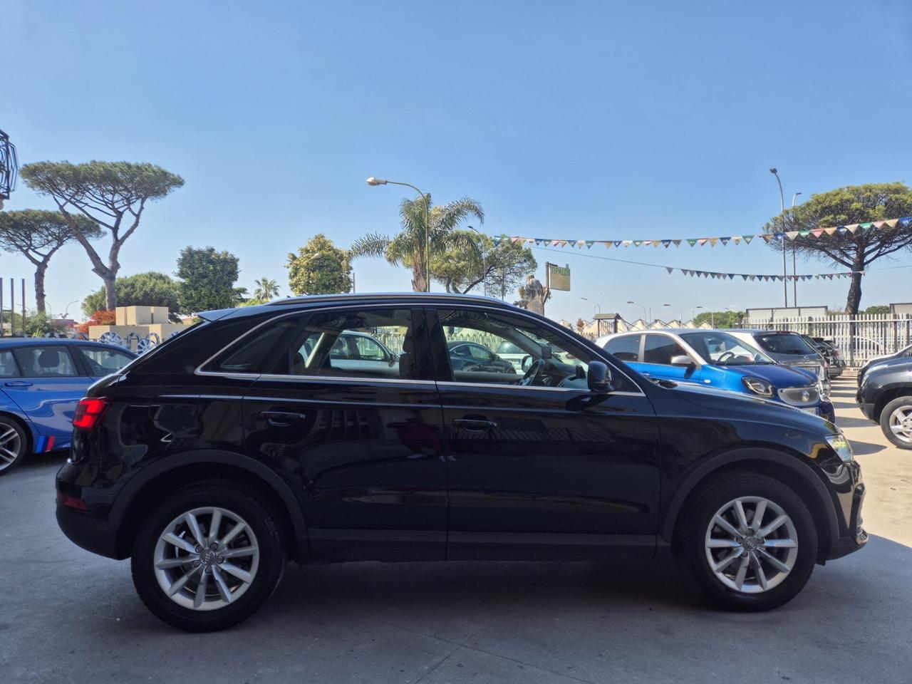 Audi Q3 2.0 TDI 120 CV Sport