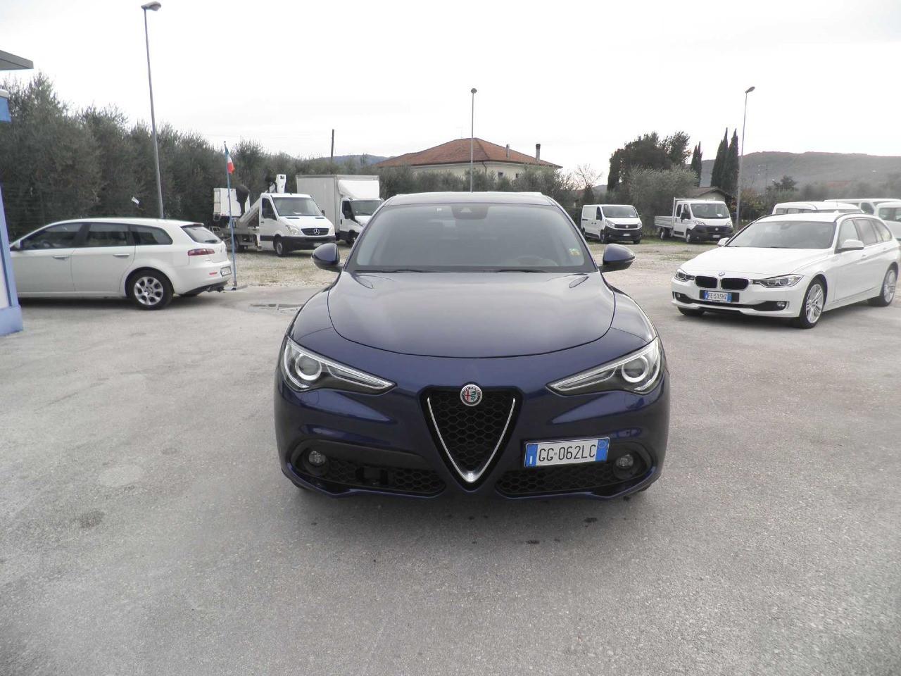 Alfa Romeo Stelvio 2.2 t Business rwd 190cv auto