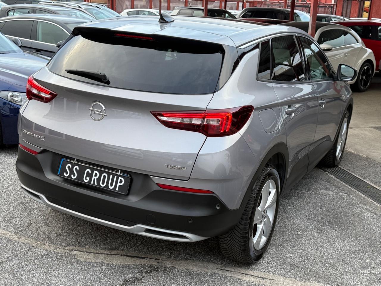 Grandland X 1.2 Turbo 12V 130 CV-Ultimate-unipro-