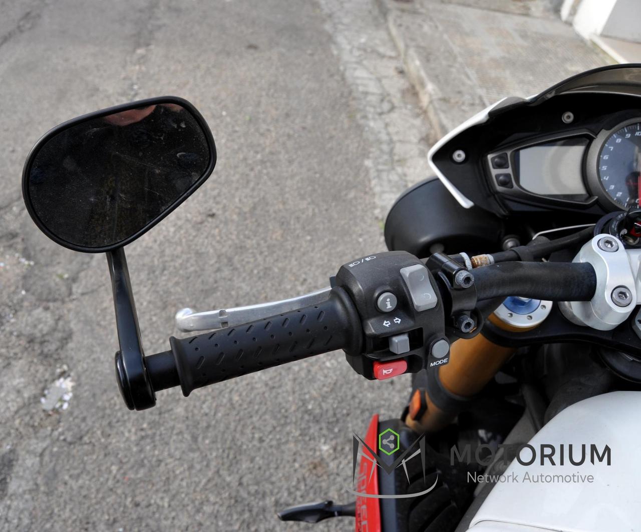 Triumph Speed Triple R 1050