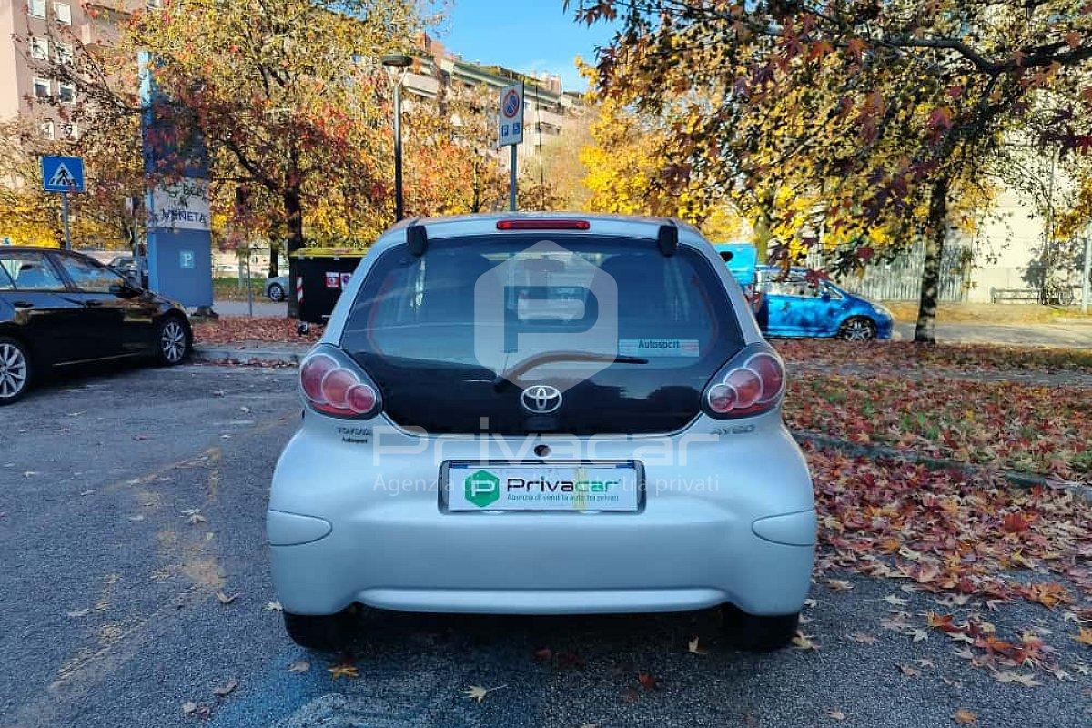 TOYOTA Aygo 1.0 12V VVT-i 5 porte