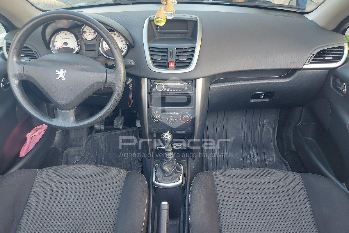PEUGEOT 207 1.6 8V HDi 112CV CC Tecno